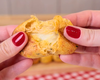 Croquete de batata com frango sem fritura é o lanche saudável que você estava procurando. De nada!