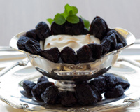 Creme Russo (com coco queimado e ameixas)