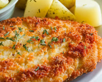 Como preparar deliciosos e econômicos bifes à milanesa: a receita para evitar gastos excessivos