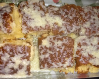 Bolo molhado de coco