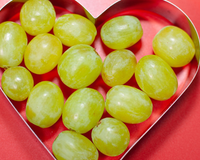 Uva de coração: que tal transformar a fruta em um lindo petisco no dia dos namorados? Veja como é fácil fazer!