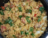 Purê de aipim recheado com queijo e carne moída