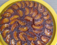 Bolo invertido de maçã