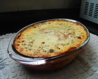 Lasanha vegetariana de massa de crepes com ricota