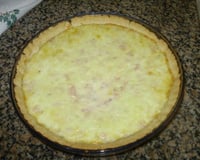 Quiche de queijo com presunto
