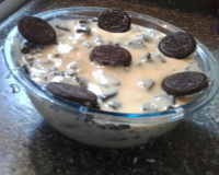 Pavê de chocolate branco com Negresco