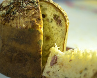 Panetone salgado é a comida de Natal que você vai querer comer até 2024; veja receita