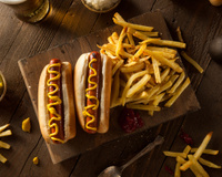 5 utensílios indispensáveis para fazer e servir cachorro-quente em casa