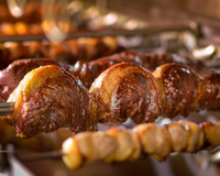 Churrasco é brasileiro! conheça a história de como o churrasco se tornou popular no Brasil e no mundo