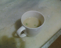 Sopa de batata de caneca