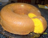 Bolo de cenoura com suco de laranja