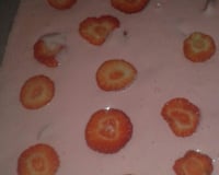 Sobremesa simples de morango