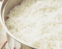 Juanjo López, um chef de cozinha: “O arroz branco não é feito com água, mas com 3 dentes de alho, 2 folhas de louro e caldo”