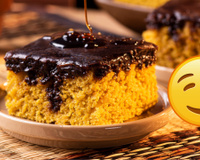 Receita de domingo: como fazer um bolo de cenoura que vai arrancar muitos elogios