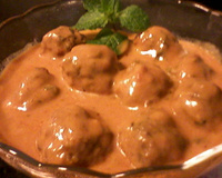 Estrogonofe de almôndegas