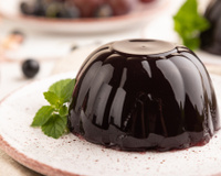 Ouro da juventude: como fazer uma gelatina de uva para produzir colágeno de forma natural (e ainda comer uma deliciosa sobremesa!)