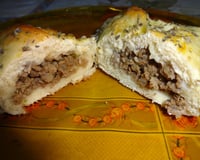 Esfiha com recheio de carne moída da sogra