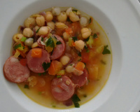 Grão-de-bico com calabresa