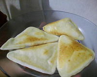 Pão de queijo de sanduicheira