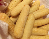 Biscoito de polvilho frito com fubá