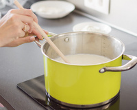 Creme empelotado? Com um truque simples você salva a receita e evita desperdício