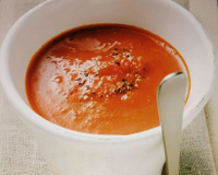 Sopa de pimentão vermelho