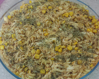 Macarronada com frango desfiado