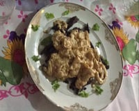 Bife acebolado com molho de maionese