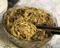 Fettuccine ao molho funghi secci