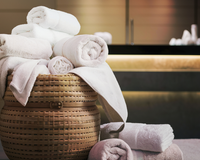 Uma maneira fácil de ter toalhas brancas como a neve: é uma pílula que todo mundo tem em casa