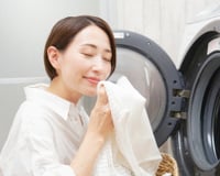 Por que as roupas ficam com um cheiro ótimo de amaciante depois de lavar, mas o aroma desaparece quando elas secam? Descubra os segredos para fazer o amaciante durar mais tempo