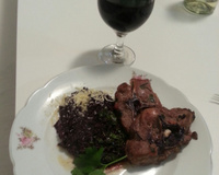 Risoto de arroz preto com molho de limão siciliano