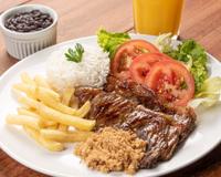 Os brasileiros amam esse alimento, mas seu consumo pode aumentar o risco de câncer no intestino, segundo especialistas
