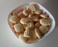 Biscoitos de leite condensado com coco