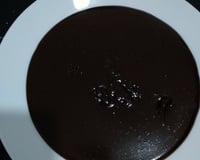 Mingau de amido de milho de chocolate