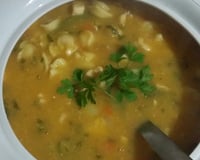 Sopa de capeletti cremosa