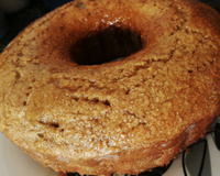 Bolo úmido de laranja