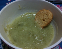 Caldo verde vegetariano light e rápido