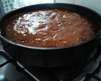 Bolo simples de chocolate