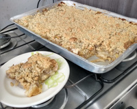 Cuca de banana com farofa