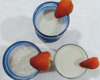 Smoothie de banana e morango com aveia