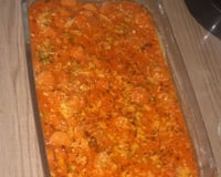 Polenta com molho de salsicha