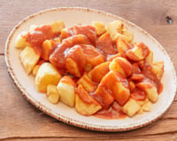 Alberto Chicote, chef: "O molho Brava não é feito com tomate, adicione 10g de páprica, 100g de alho e 1 litro de caldo de presunto”