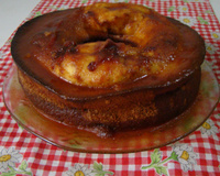 Bolo de fubá com goiabada