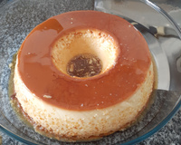 Pudim de leite ninho