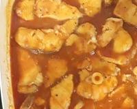 Cação ao molho vermelho