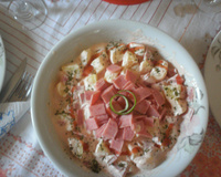 Salada de batata com presunto