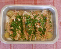 Filé de linguado assado com crostas de pão e cheiro verde