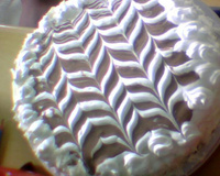 Bolo de chocolate com coco verde