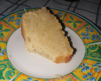 Bolo de queijo cremoso